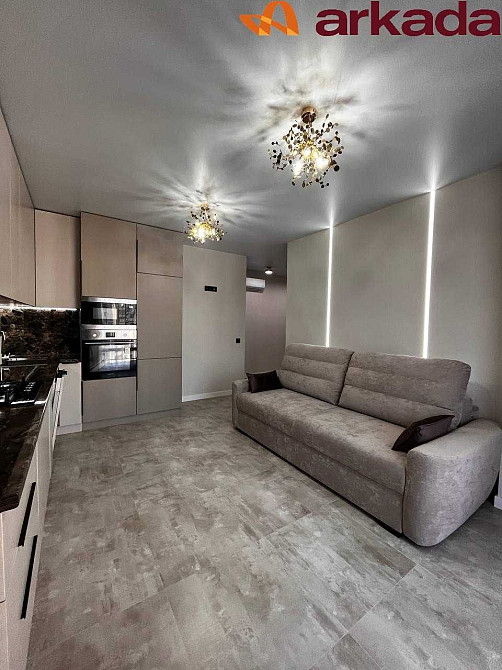 Продається 1 кімнатна квартира з ремонтом та меблями в ЖК Family Plaza Ивано-Франковск - изображение 3