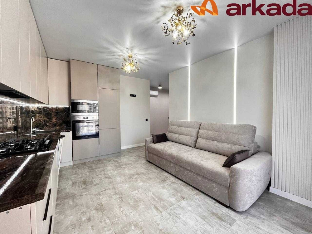 Продається 1 кімнатна квартира з ремонтом та меблями в ЖК Family Plaza Ивано-Франковск - изображение 1