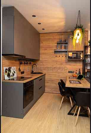 Продаж 1-к квартири з ремонтом в ЖК Варшавський плюс Киев