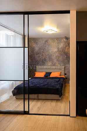 Продаж 1-к квартири з ремонтом в ЖК Варшавський плюс Киев