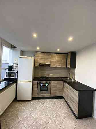 Продаж двокімнатоної просторої квартири по вулиці Целевича Ивано-Франковск