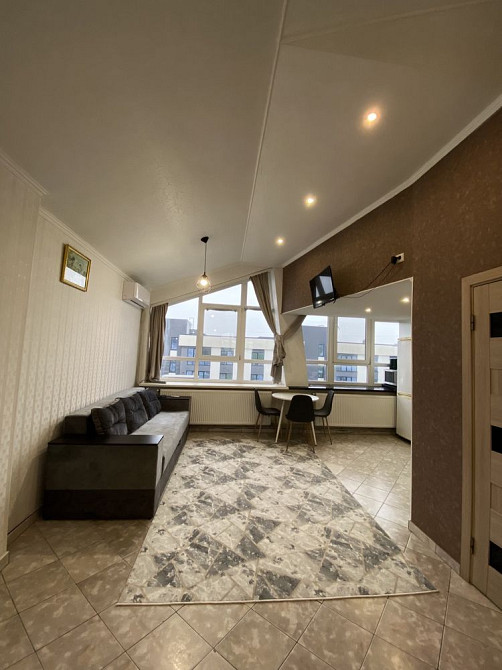 Продаж двокімнатоної просторої квартири по вулиці Целевича Ивано-Франковск - изображение 1