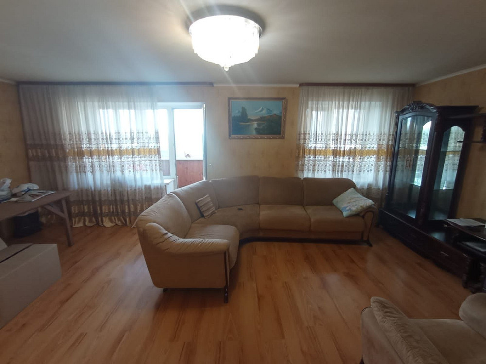 Продам 3 кім. квартиру Бальзака 6, з чудовим краєвидом і плануванням. Киев - изображение 1