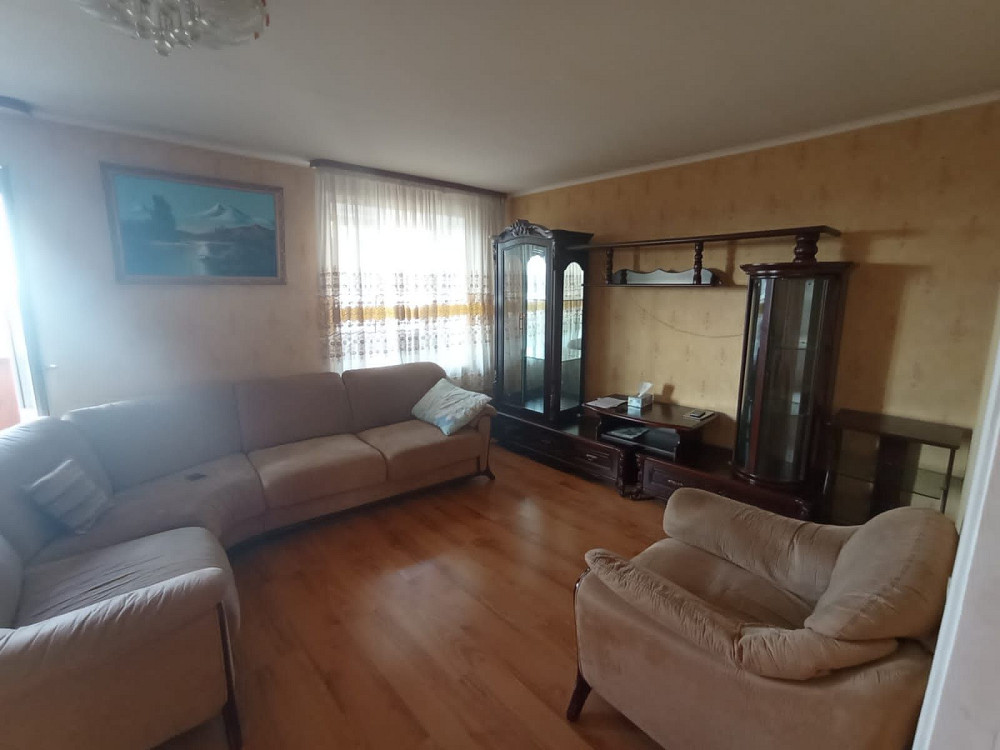 Продам 3 кім. квартиру Бальзака 6, з чудовим краєвидом і плануванням. Киев - изображение 2