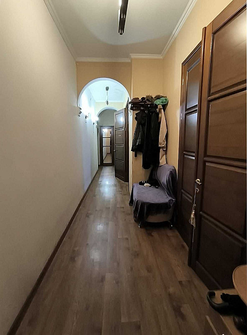 3 к сталинка в центре Одеса - зображення 7