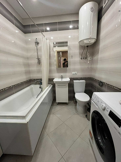 Сучасна 1к.квартира ЖК Лісовий Квартал, зайти і жити! Бровары - изображение 5