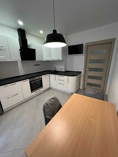 Сучасна 1к.квартира ЖК Лісовий Квартал, зайти і жити! Бровары - изображение 2