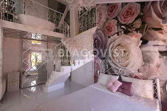 Здам . Комфорт Таун   3 к квартира Дворівнева.Регенераторна 4 Киев