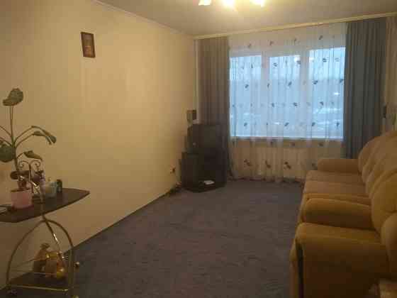 Здам 1 Лісовий (Юність Чернігівська) Братиславська, охайна Киев