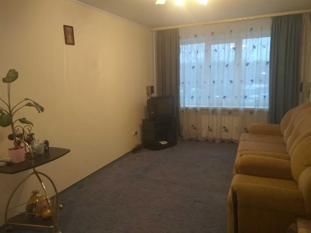 Здам 1 Лісовий (Юність Чернігівська) Братиславська, охайна Киев - изображение 3