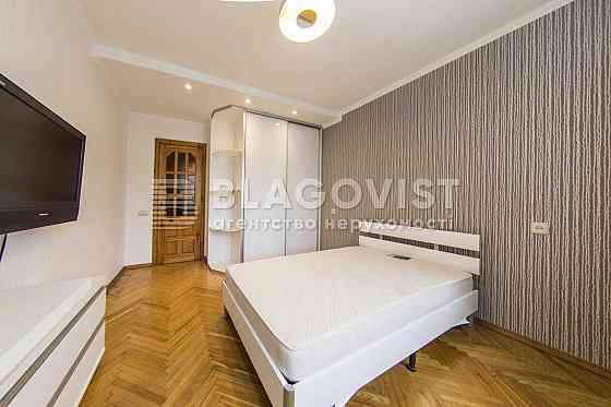 Продаж 3к квартири Мечникова 18 Печерськ м. Кловська Киев