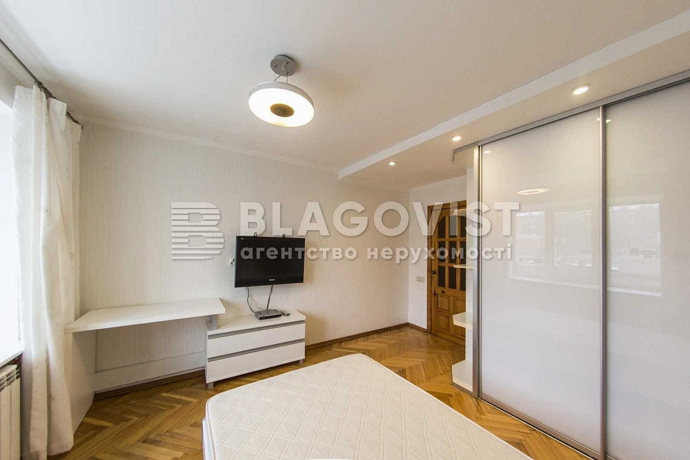 Продаж 3к квартири Мечникова 18 Печерськ м. Кловська Киев - изображение 3