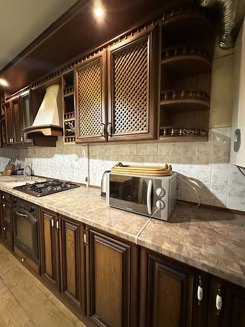 Продам трикімнатну квартиру в центрі міста Кропивницький - зображення 2