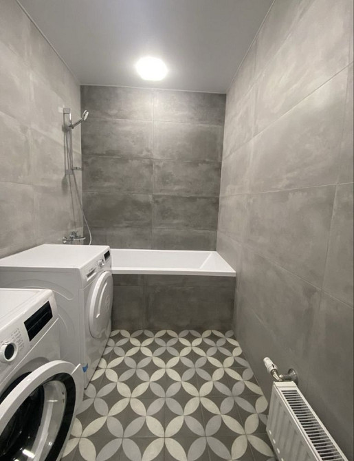 Неймовірно затишна! Сучасний ремонт I просторе планування ЖК Акварелі2 Вишневе - зображення 7