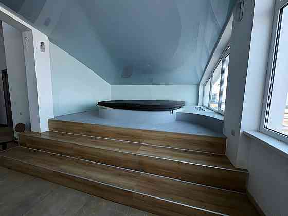 ЖК "Мерседес", 305 метров, 4 комнаты, прямой вид моря! Одеса