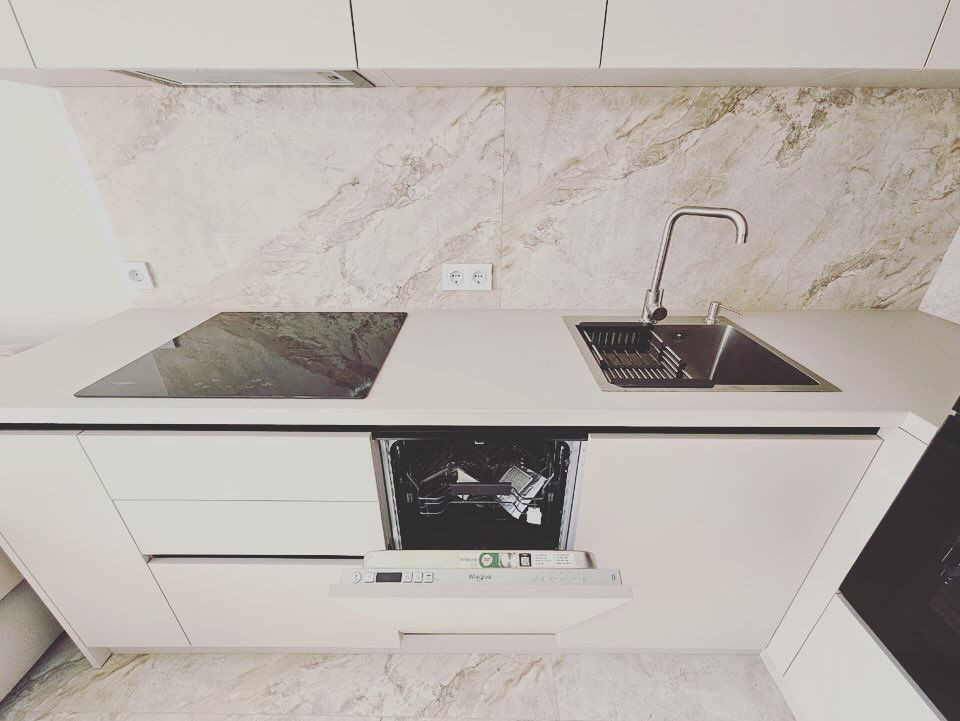 Продається 1,5 кімнатна квартира на Словʼянській Набережній Ужгород - изображение 3