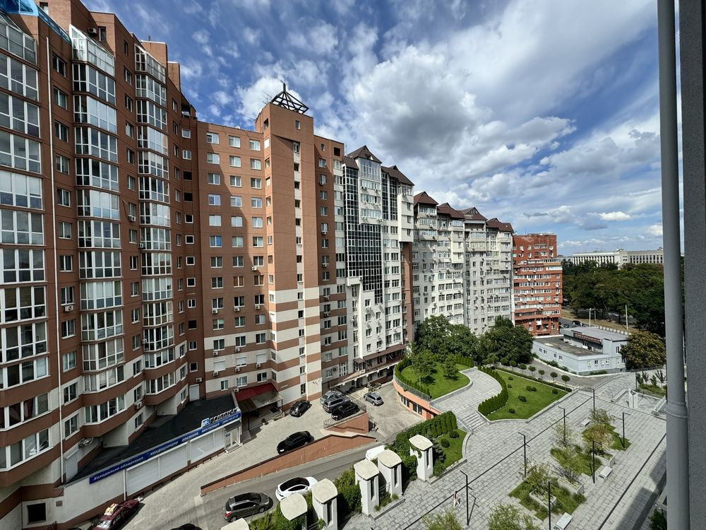 3-к квартира в ЖК К12/Женева/Маршал/Маяк Дніпро - зображення 1