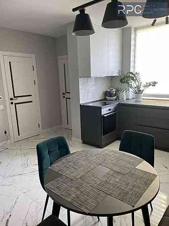 Продається 2-к квартира в ЖК Медовий,по вул.Кадетський гай 10 ха Киев