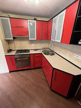 Здається 2 кімнатна квартира вул Небесної Сотні( р-н Парку Жовтневого) Чернівці