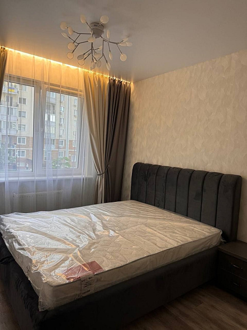 Сдам Шикарную 1- ком квартиру в ЖК Континент 12 000 тыс гривен Одеса - зображення 1