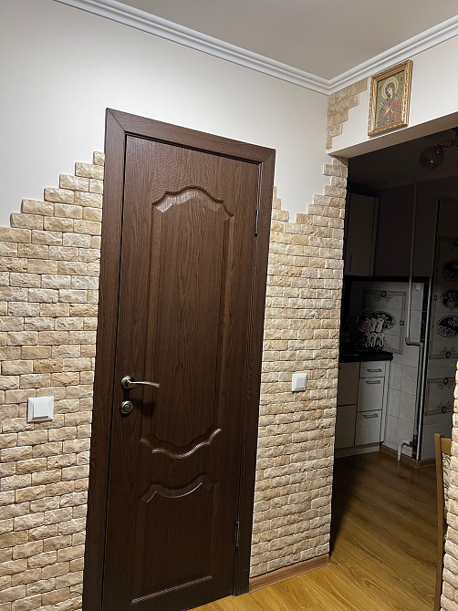 1 кім з автономкою на 2 му поверсі вул. Залозецького м. Чернівці Черновцы - изображение 2