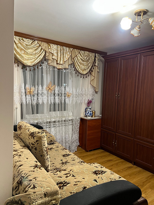 1 кім з автономкою на 2 му поверсі вул. Залозецького м. Чернівці Черновцы - изображение 1