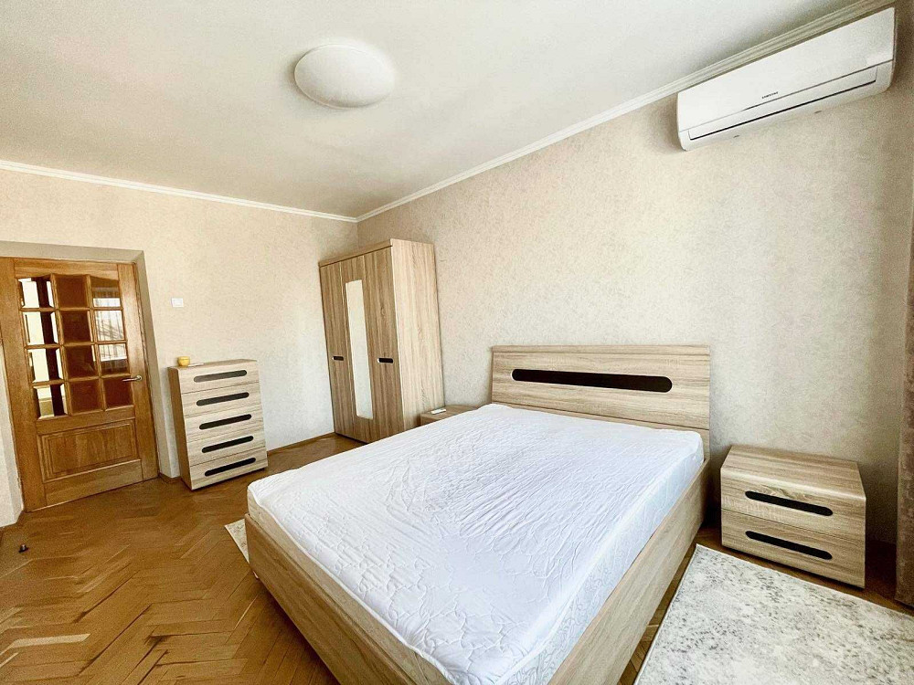 Без %. Трикімнатна. Метро Лівобережна 3 хв. Цегляний будинок Kyiv - photo 2