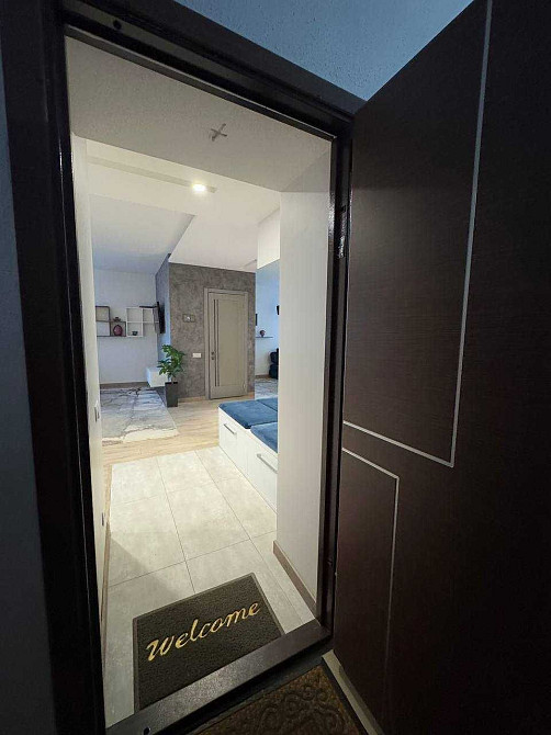 Пропонуємо в оренду простору та сучасну трикімнатну квартиру !! Ровно - изображение 3