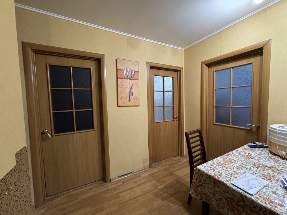 Продаж просторої трьохкімнатної квартири  Самоквасова з ремонтом! Чернигов - изображение 5