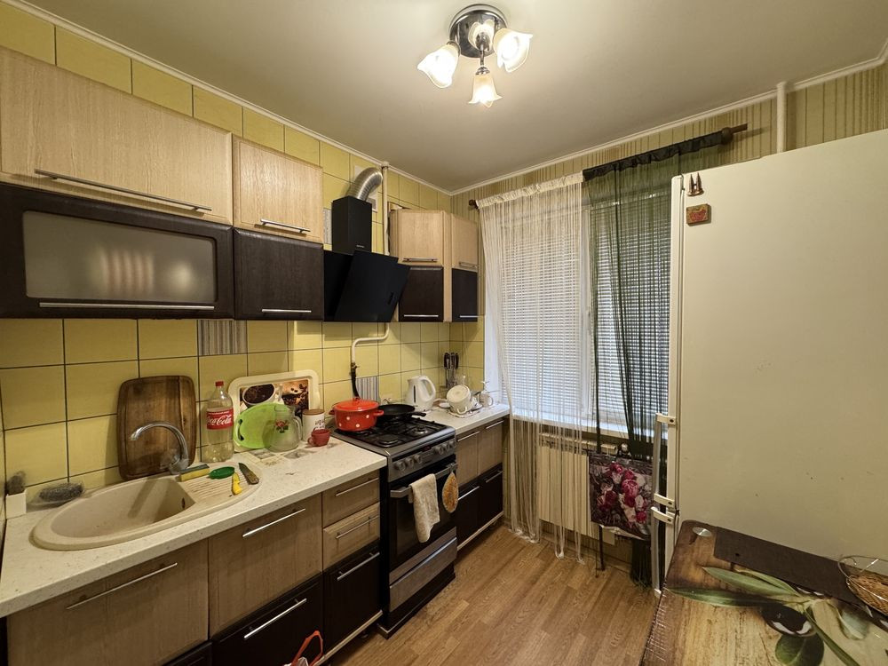 Продаж просторої трьохкімнатної квартири  Самоквасова з ремонтом! Чернигов - изображение 4