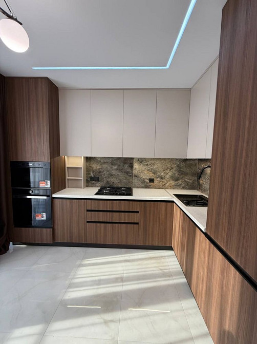 Вигідно 2-кімнатна Фемілі плаза з гардеробом Ивано-Франковск - изображение 3