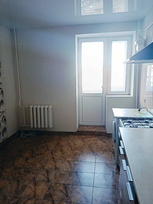 Просторная 1 комнатная 50 м2 с капитальным ремонтом. ГАЗОВЫЙ дом! Одеса - зображення 5