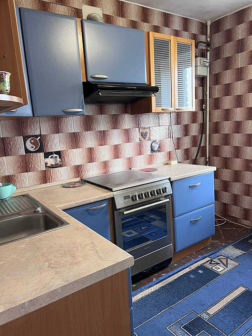 Продам 2-кімнатну квартиру в цегляному будинку в Малиновському районі Одеса - зображення 2