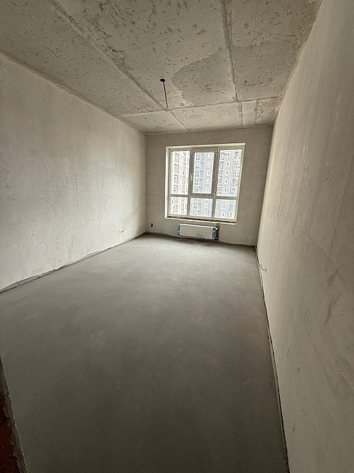 Продаж просторої трикімнатної квартири в ЖК Гранд Бурже Буча - изображение 2