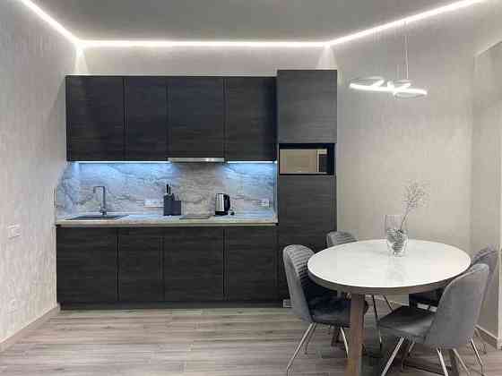 Мега ціна!!! 2-кімнатна , з ремонтом, в ЖК White Lines! Киев