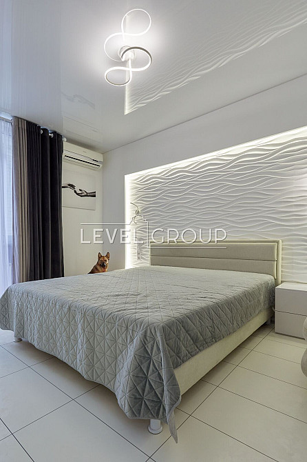 Продаж сучасної квартири (60 м) ЖК Київська Венеція пр-т Соборності 30 Київ - зображення 3