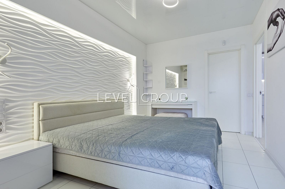 Продаж сучасної квартири (60 м) ЖК Київська Венеція пр-т Соборності 30 Київ - зображення 1