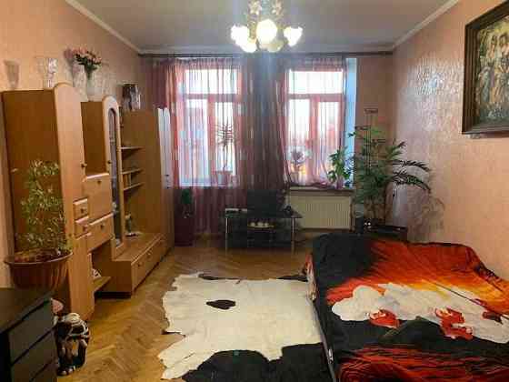 Продам 2-х комнатную квартиру на ул. Б. Хмельницкого Одеса