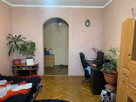 Продам 2-х комнатную квартиру на ул. Б. Хмельницкого Одеса