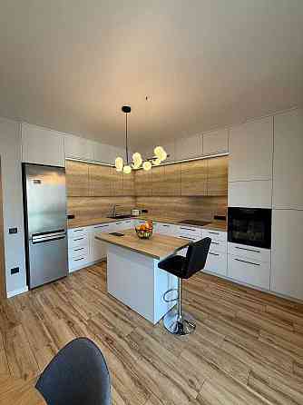 NEW! 3 кімнатна + студія у ЖК Липки, видова на озеро та парк Ивано-Франковск