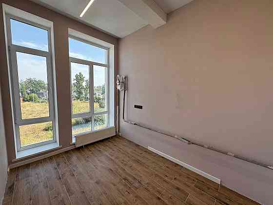 Простора та стильна квартира з терасою в затишному районі Ірпеня. Ірпінь