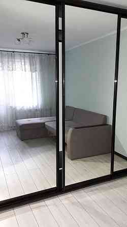 Братиславська 34б. метро Чернігівська .Сдаеться однокімнатна квартира. Киев