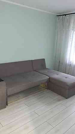 Братиславська 34б. метро Чернігівська .Сдаеться однокімнатна квартира. Киев