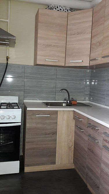 Братиславська 34б. метро Чернігівська .Сдаеться однокімнатна квартира. Киев - изображение 1