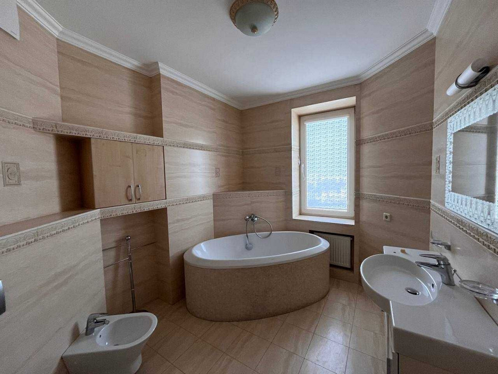 Здам в оренду простору трикімнатну квартиру Киев - изображение 4