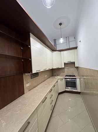 Оренда 3кімн.квартира вул. Гнатюка,центр, 4/5ц, 100/70/8, євроремнт. Львов