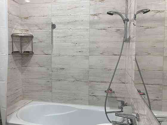 1-комн новострой, ул.Литературнная, 8 ст.Б.Фонтана Одеса