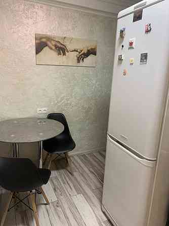 Оренда 2-х кім. квартири Воскресенський проспект (Перова) 20 Киев