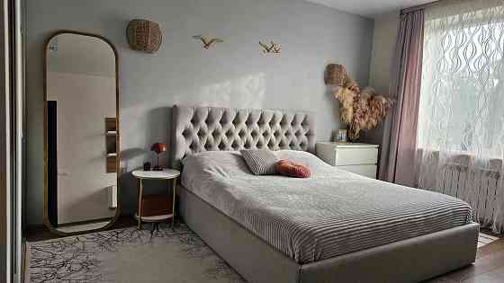 Супер 3 кімнатна квартира! Все що на фото - залишається!! Торг! Буча