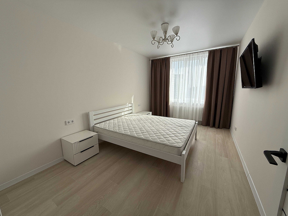 Євро 2к, ЦЕНТРАЛЬНИЙ парк. Без комісії. Ірпінь - зображення 3